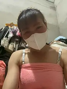 quyquy01 online show from 07-20-26, 01:57