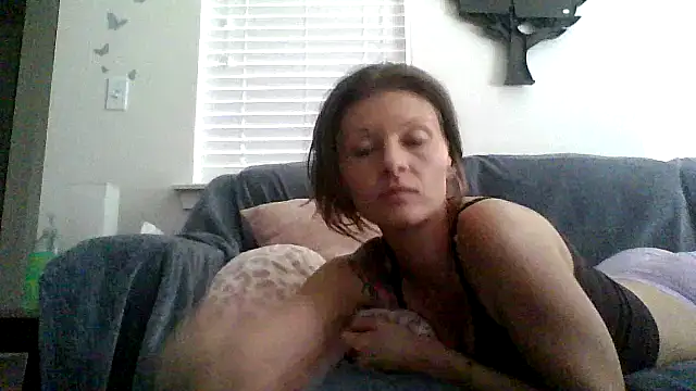 LuciousItaliaaa online show from 07-15-26, 12:38