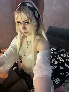 Sindy-Lou online show from 07-21-26, 07:49