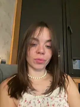 Snapshot of 19_PetiteEilish_97 chatting on 07-27-26, 08:38 19 PetiteEilish 97 online show from 07-27-26, 08:38