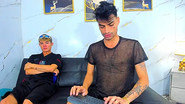 Snapshot of Latin_twink_lyam1 chatting on 07-10-26, 02:30 Latin twink lyam1 online show from 07-10-26, 02:30