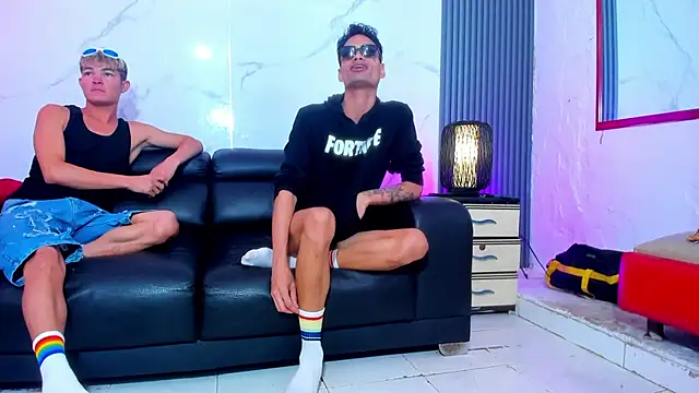 Snapshot of Latin_twink_lyam1 chatting on 07-11-26, 03:04 Latin twink lyam1 online show from 07-11-26, 03:04