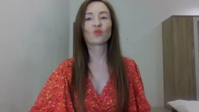 Sweet Poeme online show from 07-16-26, 01:50