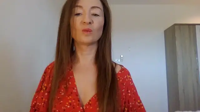 Sweet Poeme online show from 07-26-26, 05:15