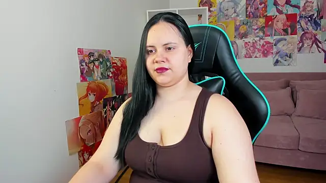 Snapshot of DaisyHarts chatting on 07-14-26, 05:12 DaisyHarts online show from 07-14-26, 05:12