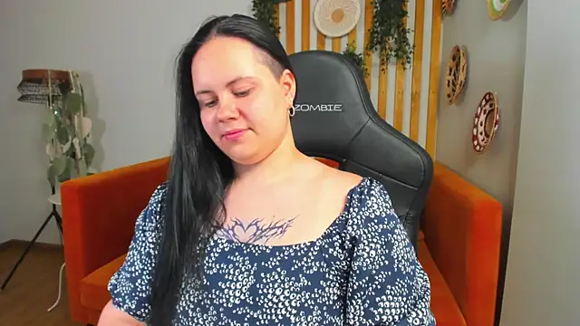Snapshot of DaisyHarts chatting on 07-21-26, 04:09 DaisyHarts online show from 07-21-26, 04:09