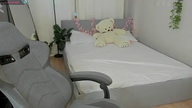 ChloexBarbie online show from 07-28-26, 02:13
