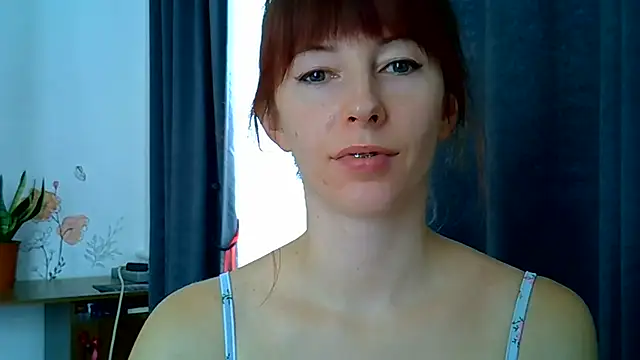 SteviaHotBloom online show from 07-19-26, 08:40