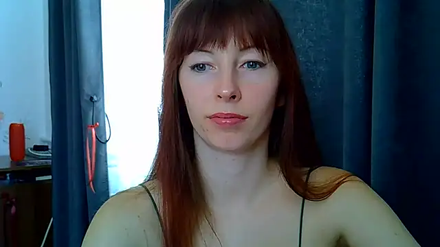 SteviaHotBloom online show from 07-26-26, 11:50