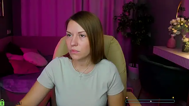 Kira Miragee online show from 07-28-26, 01:01