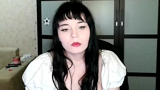 Snapshot of moresunshine chatting on 07-22-26, 06:00 moresunshine online show from 07-22-26, 06:00