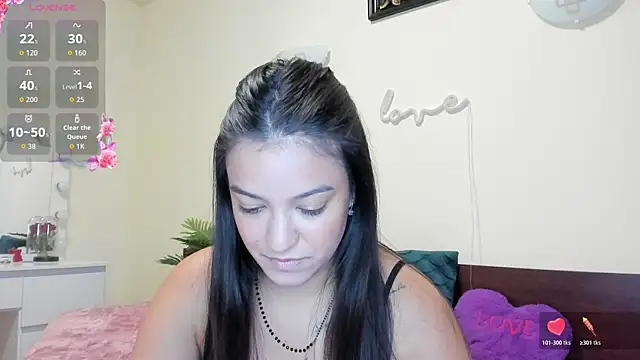 LunaaKitty online show from 07-16-26, 06:08