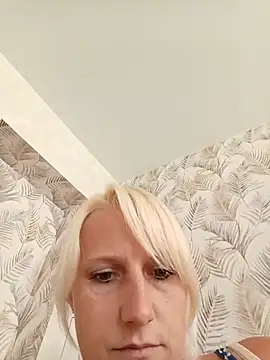 Amina-lov online show from 07-11-26, 12:19