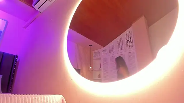 Snapshot of kaia_vega chatting on 07-28-26, 02:13 kaia vega online show from 07-28-26, 02:13