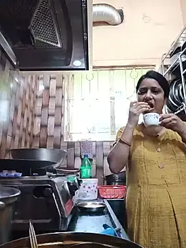 dmanasi0123 online show from 07-16-26, 06:08