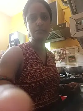 dmanasi0123 online show from 07-18-26, 07:01