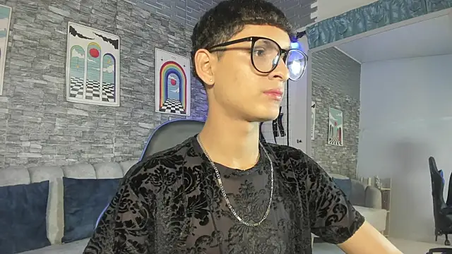 stevensantana1 online show from 07-11-26, 02:47