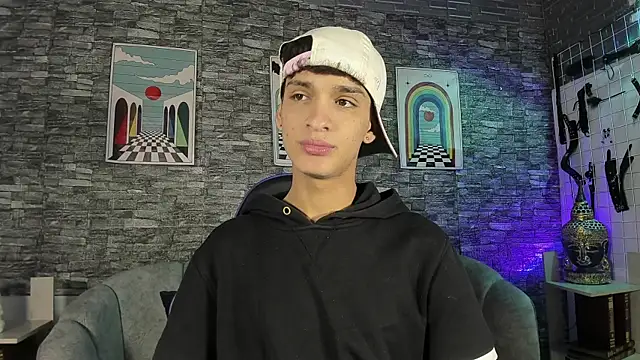 stevensantana1 online show from 07-30-26, 08:19