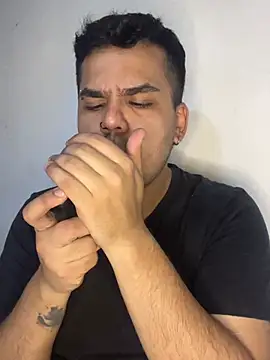 LatinBearX online show from 07-09-26, 11:47