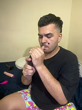 LatinBearX online show from 07-11-26, 12:02