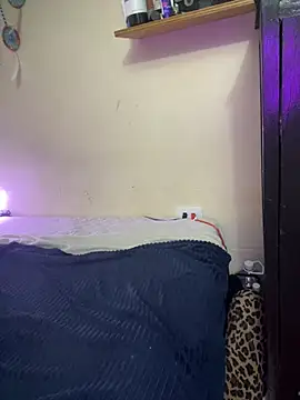 LatinBearX online show from 07-17-26, 11:53