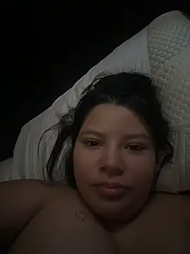 AlondraSoomers online show from 07-18-26, 04:00