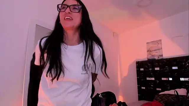 ZarayFeet  online show from 07-19-26, 06:22