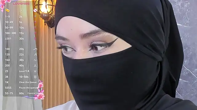 Snapshot of Amani_MIrash chatting on 07-28-26, 02:13 Amani MIrash online show from 07-28-26, 02:13