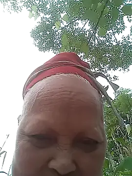 Snapshot of Single-M0m69 chatting on 07-17-26, 02:51 Single-M0m69 online show from 07-17-26, 02:51