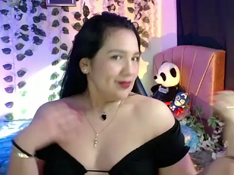 IVYGRETA online show from 07-17-26, 04:41