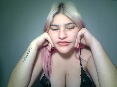 Deliciousbaby22 online show from 07-20-26, 06:17