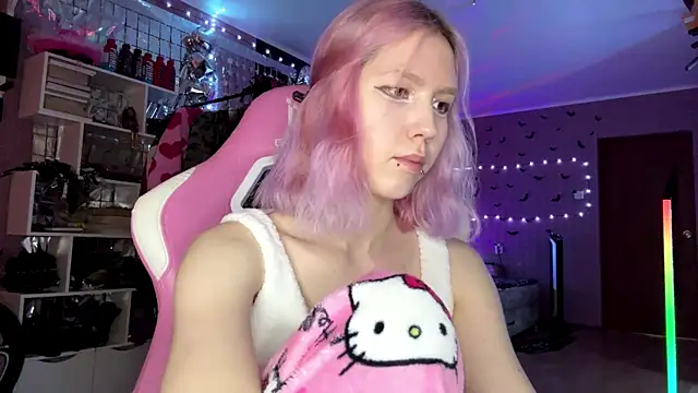 lonely bunny online show from 07-16-26, 03:07
