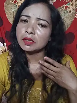 Snapshot of queen_1211 chatting on 07-18-26, 02:49 queen 1211 online show from 07-18-26, 02:49