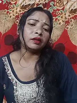 Snapshot of queen_1211 chatting on 07-19-26, 03:32 queen 1211 online show from 07-19-26, 03:32