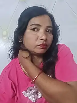Snapshot of queen_1211 chatting on 07-29-26, 04:49 queen 1211 online show from 07-29-26, 04:49
