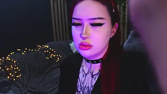Janelyyy online show from 07-17-26, 03:50