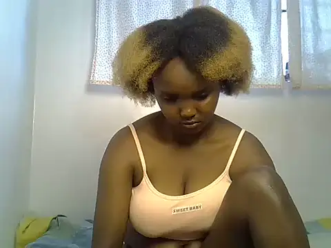 Chelsey 18 online show from 07-18-26, 12:31
