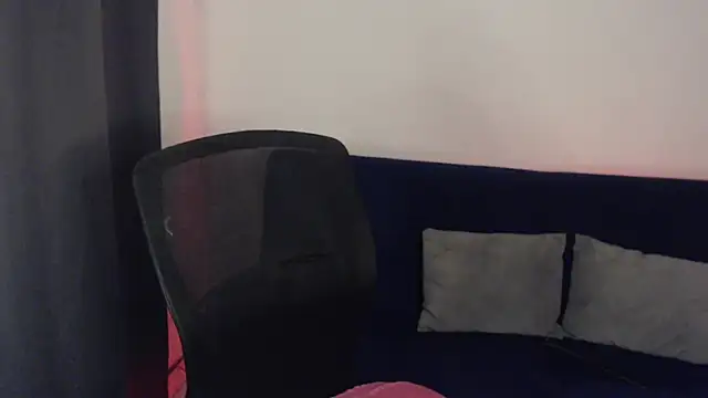 lispetite online show from 03-14-25, 05:16