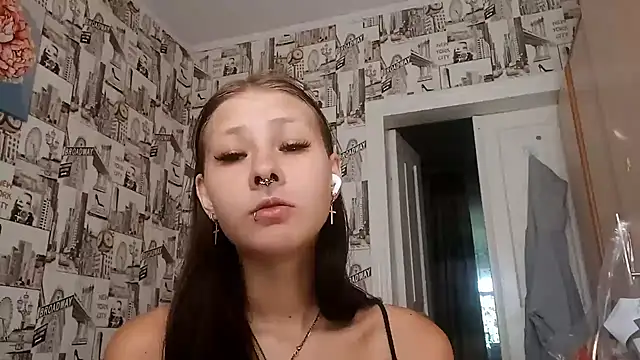 Just  Darling online show from 07-15-26, 02:00