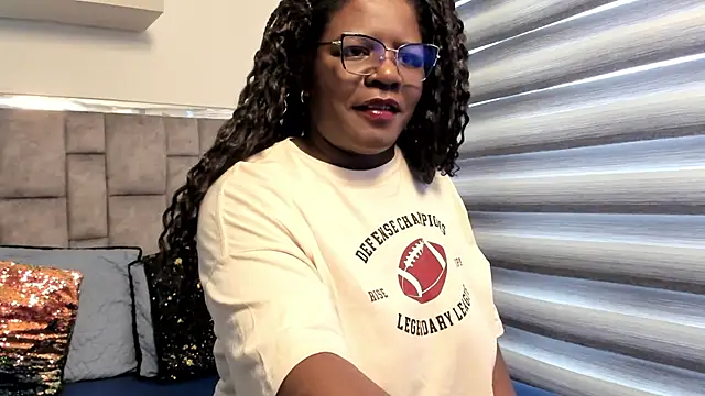 GIGI CAMPBEL online show from 07-23-26, 12:14