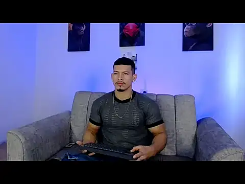 Snapshot of Ethan_rodgers01 chatting on 07-23-26, 02:26 Ethan rodgers01 online show from 07-23-26, 02:26