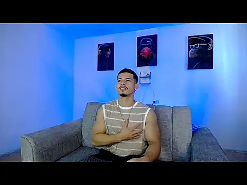 Snapshot of Ethan_rodgers01 chatting on 08-03-26, 07:17 Ethan rodgers01 online show from 08-03-26, 07:17