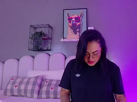 NoeliaSaenz   online show from 07-29-26, 09:18