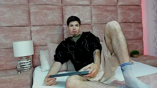 MaxFoox online show from 07-21-26, 12:29