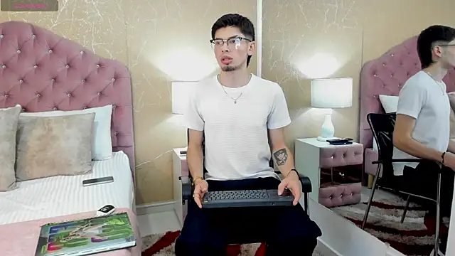 MaxFoox online show from 07-25-26, 12:36
