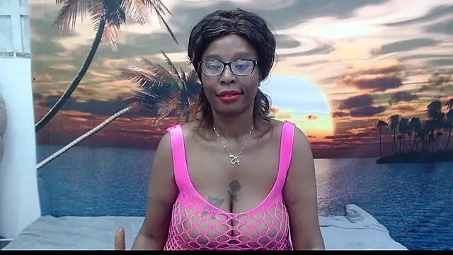 Applepiexx32 online show from 07-28-26, 06:31