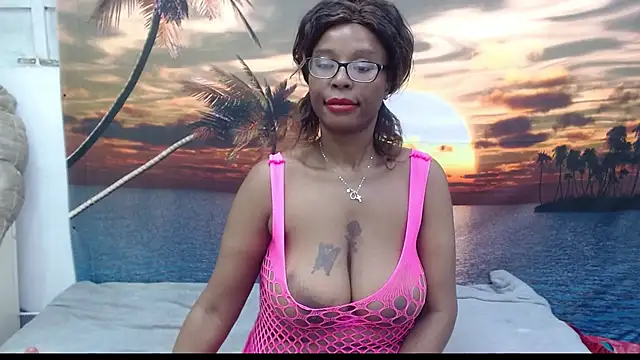 Applepiexx32 online show from 07-28-26, 07:39