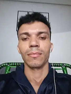 Snapshot of muriilob_ chatting on 07-16-26, 03:45 muriilob online show from 07-16-26, 03:45