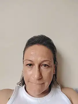 CharlotMilf  online show from 07-26-26, 04:58