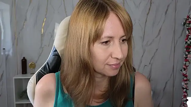 Elizabeth Grace online show from 07-24-26, 09:07